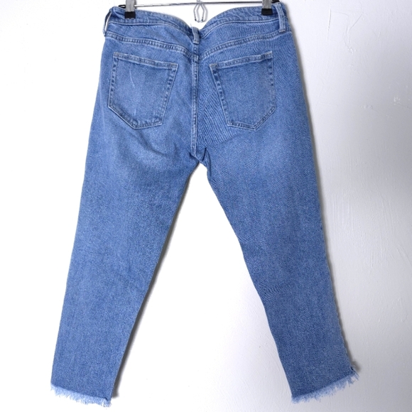 Gap Faux Patchwork Destroyed Girlfriend Jeans Size 28 - Picture 2 of 10